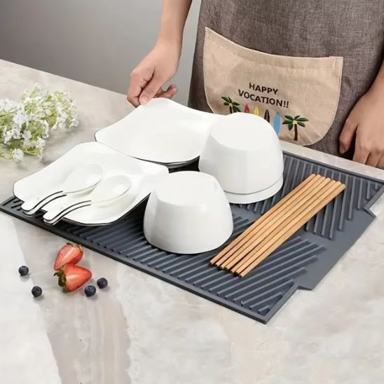 Tapis-égouttoir-vaisselle-silicone-pratique
