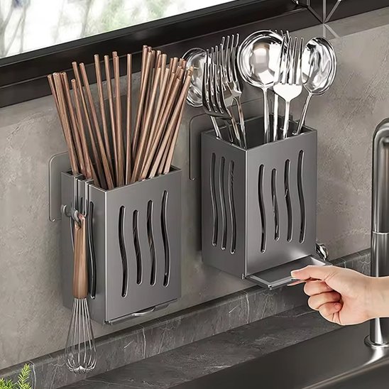 Rangement-couvert-vertical-RangMural-avec-drainage