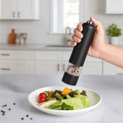 Moulin-à-poivre-électrique-noir-à-piles-pratique