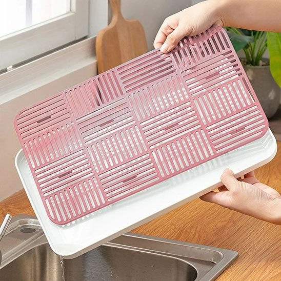 Égouttoir vaisselle design plateau en grille rose